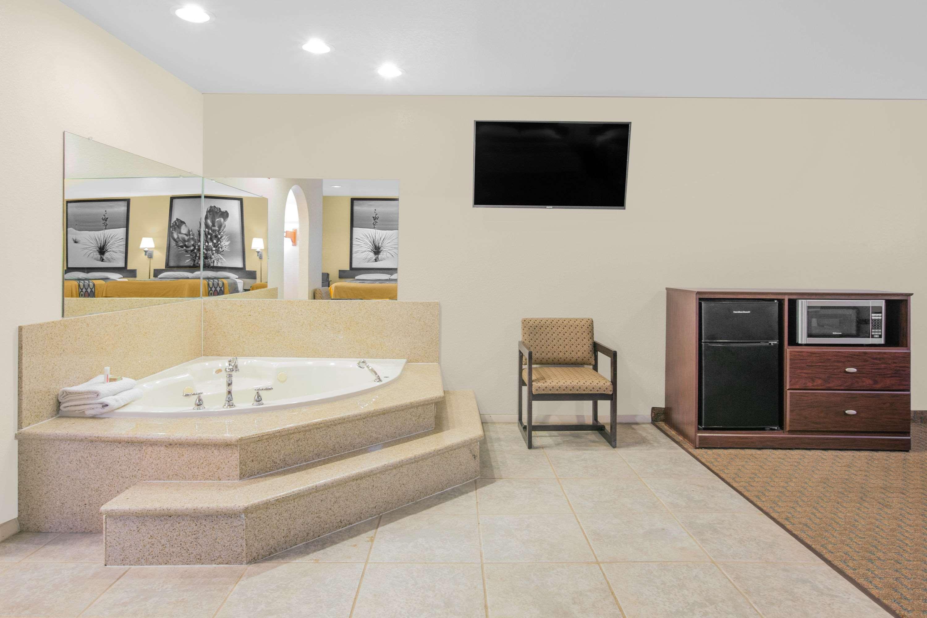 Super 8 By Wyndham Idabel Motel Dış mekan fotoğraf